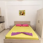 Διαμέρισμα Sheme's Σαράντα