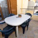 Διαμέρισμα Sheme's *