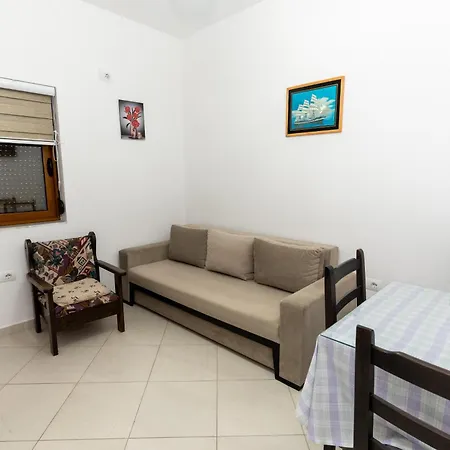 Apartment Sheme's Sarande