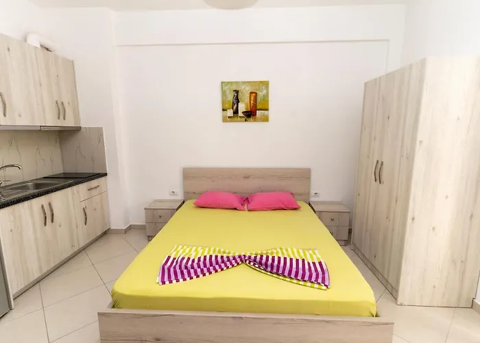 Apartment Sheme's Sarande